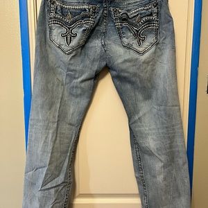 Rock Revival MEN’S Distressed Jeans.   Size. 36 x 29